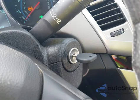 2011 Chevrolet Cruze Ls z USA, uszkodzony, nr VIN 1G1PC5SH8B7142766